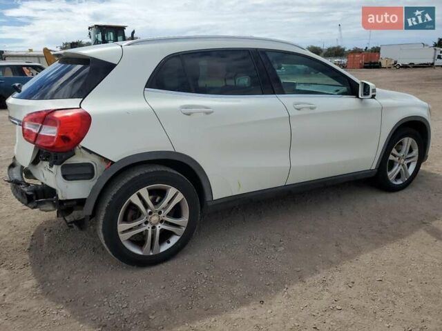 Білий Мерседес ГЛА-Клас, об'ємом двигуна 1.6 л та пробігом 134 тис. км за 2900 $, фото 2 на Automoto.ua