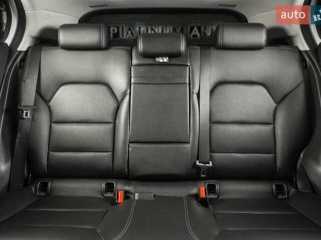 Белый Мерседес ГЛА-Класс, объемом двигателя 2.14 л и пробегом 123 тыс. км за 21900 $, фото 19 на Automoto.ua