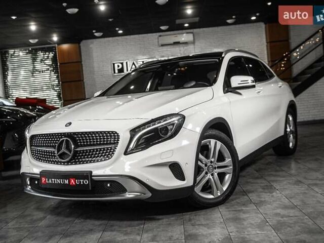 Белый Мерседес ГЛА-Класс, объемом двигателя 2.14 л и пробегом 123 тыс. км за 21900 $, фото 4 на Automoto.ua