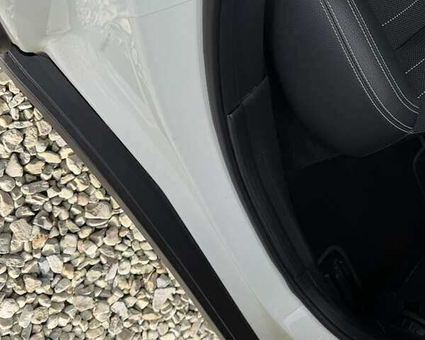 Білий Мерседес ГЛА-Клас, об'ємом двигуна 1.46 л та пробігом 46 тис. км за 21999 $, фото 50 на Automoto.ua