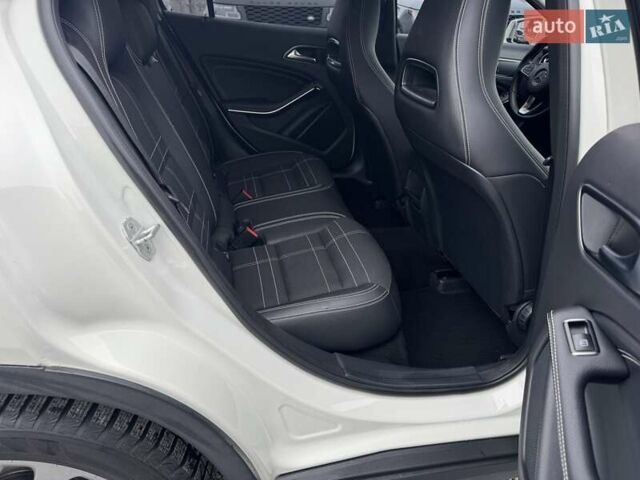 Белый Мерседес ГЛА-Класс, объемом двигателя 2.14 л и пробегом 251 тыс. км за 20500 $, фото 4 на Automoto.ua