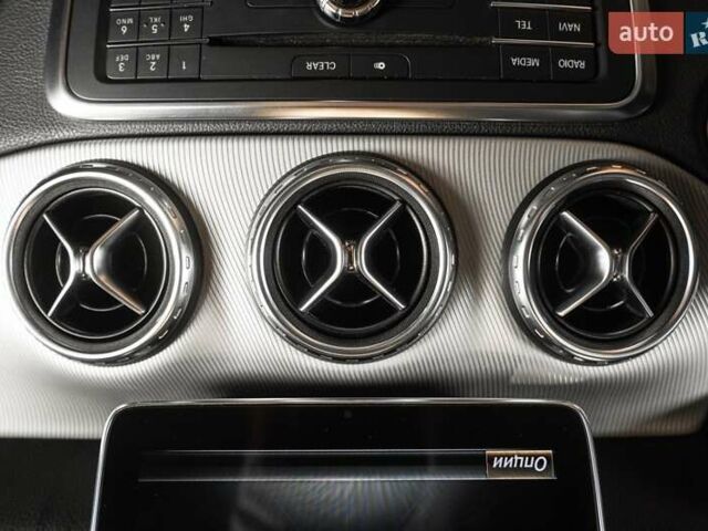 Белый Мерседес ГЛА-Класс, объемом двигателя 2.14 л и пробегом 123 тыс. км за 21900 $, фото 9 на Automoto.ua