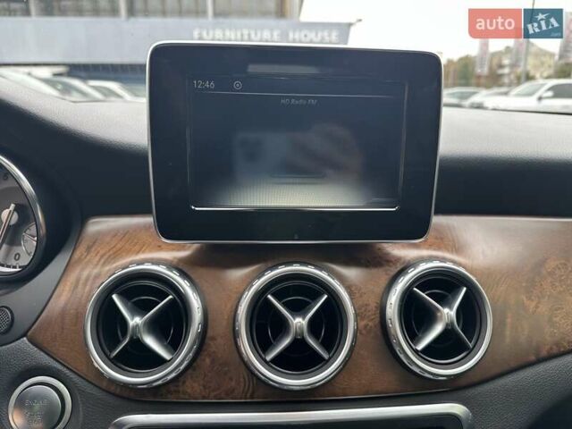 Белый Мерседес ГЛА-Класс, объемом двигателя 1.99 л и пробегом 145 тыс. км за 19500 $, фото 21 на Automoto.ua