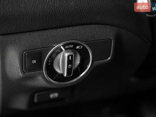 Белый Мерседес ГЛА-Класс, объемом двигателя 2.14 л и пробегом 123 тыс. км за 21900 $, фото 49 на Automoto.ua