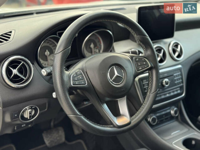 Білий Мерседес ГЛА-Клас, об'ємом двигуна 1.46 л та пробігом 46 тис. км за 21999 $, фото 14 на Automoto.ua