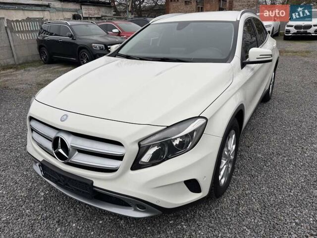 Белый Мерседес ГЛА-Класс, объемом двигателя 2.14 л и пробегом 251 тыс. км за 20500 $, фото 24 на Automoto.ua