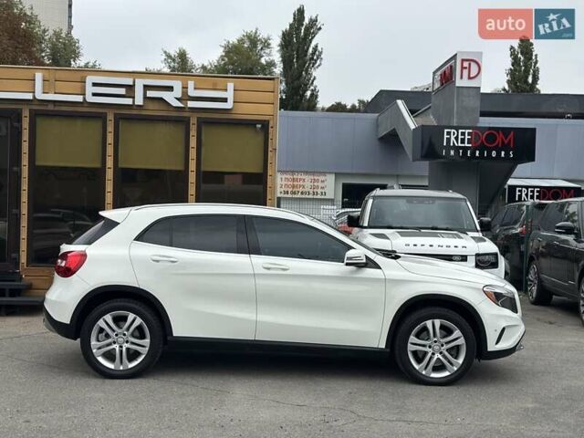 Белый Мерседес ГЛА-Класс, объемом двигателя 1.99 л и пробегом 145 тыс. км за 19500 $, фото 7 на Automoto.ua