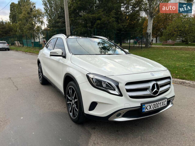Белый Мерседес ГЛА-Класс, объемом двигателя 1.99 л и пробегом 91 тыс. км за 16700 $, фото 1 на Automoto.ua