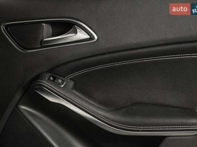 Белый Мерседес ГЛА-Класс, объемом двигателя 2.14 л и пробегом 123 тыс. км за 21900 $, фото 27 на Automoto.ua