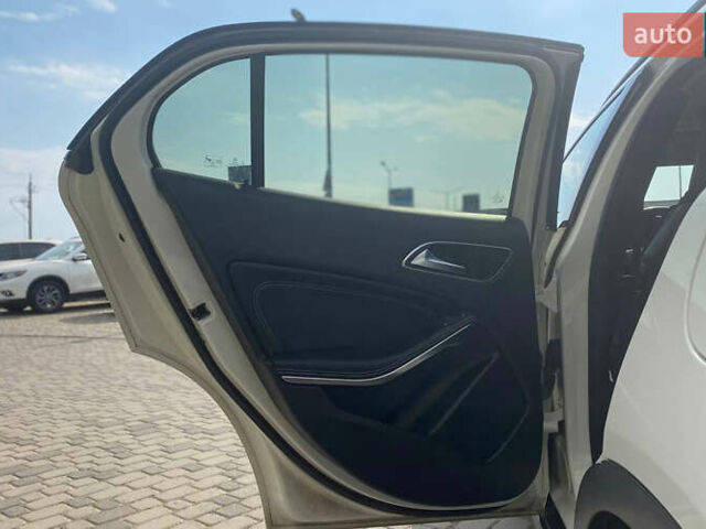 Білий Мерседес ГЛА-Клас, об'ємом двигуна 2.14 л та пробігом 237 тис. км за 21800 $, фото 21 на Automoto.ua