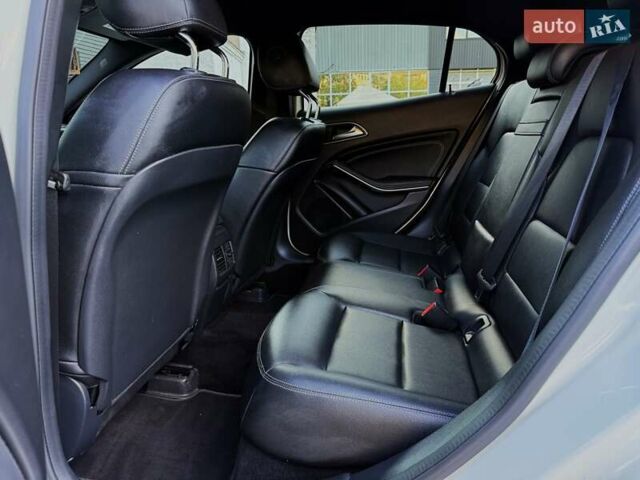 Белый Мерседес ГЛА-Класс, объемом двигателя 1.99 л и пробегом 102 тыс. км за 17299 $, фото 29 на Automoto.ua