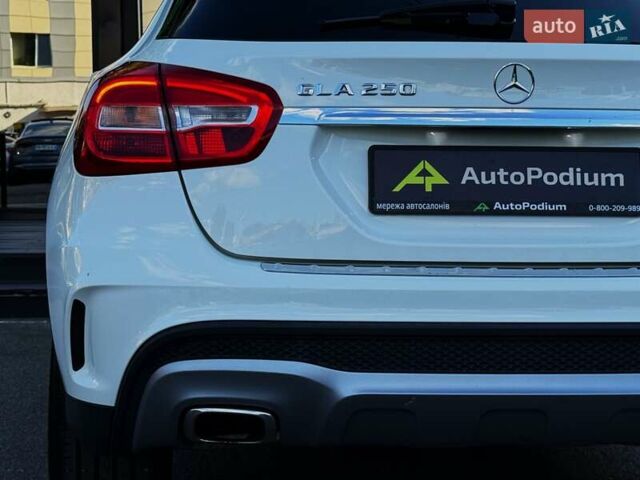 Белый Мерседес ГЛА-Класс, объемом двигателя 1.99 л и пробегом 102 тыс. км за 17299 $, фото 21 на Automoto.ua