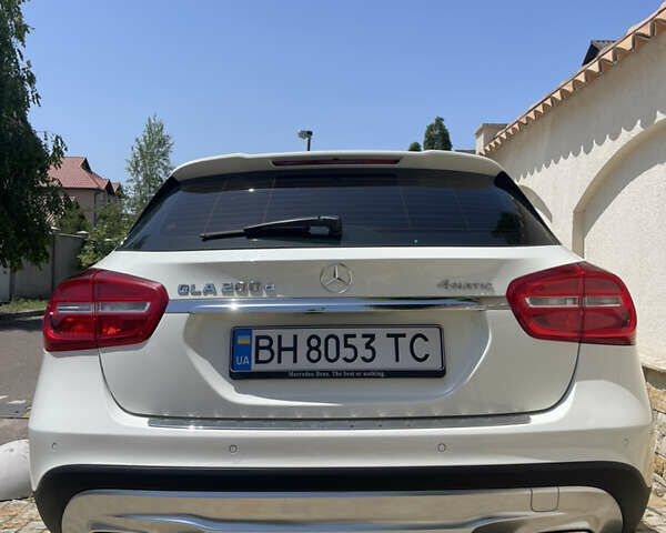 Белый Мерседес ГЛА-Класс, объемом двигателя 2.14 л и пробегом 176 тыс. км за 22000 $, фото 9 на Automoto.ua