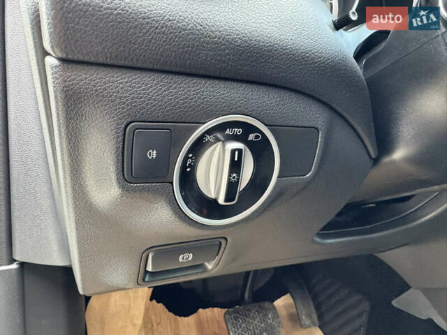 Білий Мерседес ГЛА-Клас, об'ємом двигуна 1.46 л та пробігом 46 тис. км за 21999 $, фото 13 на Automoto.ua