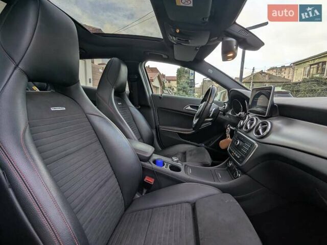 Белый Мерседес ГЛА-Класс, объемом двигателя 1.6 л и пробегом 87 тыс. км за 22500 $, фото 2 на Automoto.ua