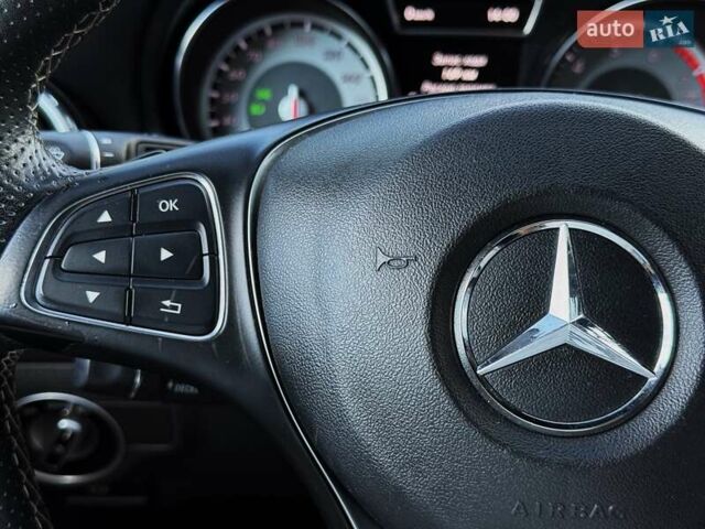 Белый Мерседес ГЛА-Класс, объемом двигателя 1.99 л и пробегом 102 тыс. км за 17299 $, фото 41 на Automoto.ua