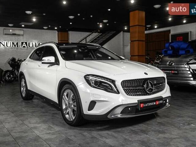 Белый Мерседес ГЛА-Класс, объемом двигателя 2.14 л и пробегом 123 тыс. км за 21900 $, фото 53 на Automoto.ua