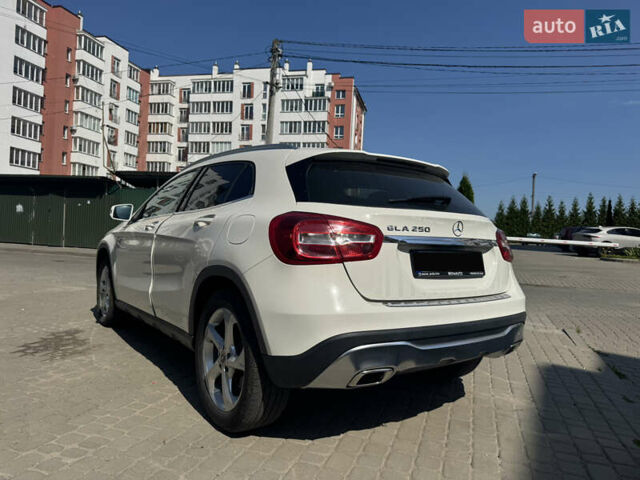 Мерседес ГЛА-Класс 2017 в Львове на Automoto.ua Белый Мерседес ГЛА-Класс, объемом двигателя 1.99 л и пробегом 18 тыс. км за 22000 $, фото 5 на Automoto.ua
