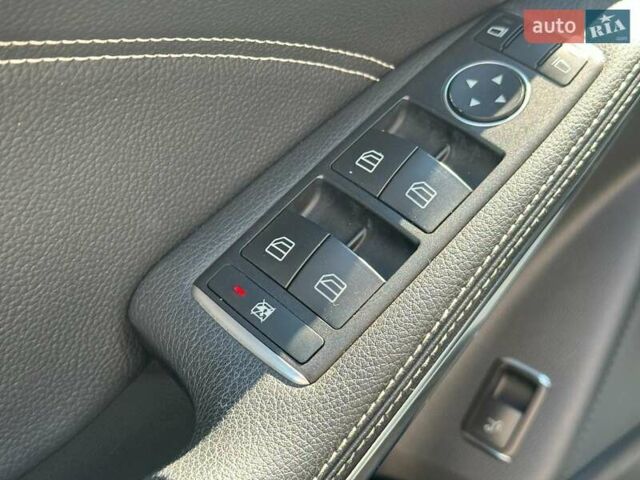 Білий Мерседес ГЛА-Клас, об'ємом двигуна 2 л та пробігом 62 тис. км за 22450 $, фото 10 на Automoto.ua