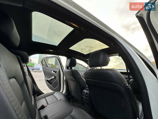 Мерседес ГЛА-Класс 2017 в Одессе на Automoto.ua Белый Мерседес ГЛА-Класс, объемом двигателя 1.99 л и пробегом 65 тыс. км за 20500 $, фото 40 на Automoto.ua