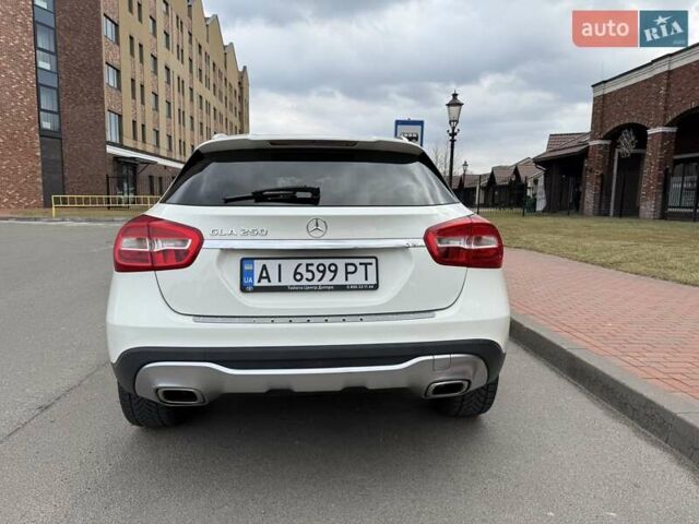 Белый Мерседес ГЛА-Класс, объемом двигателя 1.99 л и пробегом 87 тыс. км за 18500 $, фото 5 на Automoto.ua