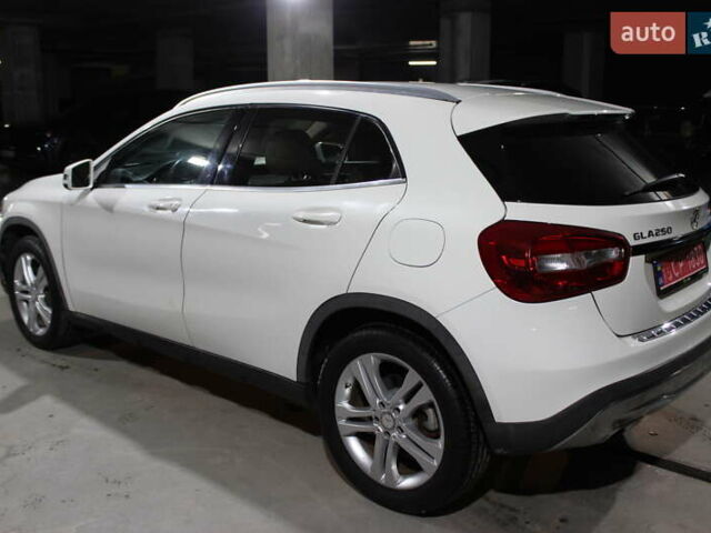 Белый Мерседес ГЛА-Класс, объемом двигателя 2 л и пробегом 204 тыс. км за 17100 $, фото 10 на Automoto.ua