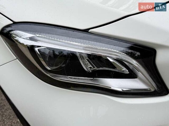 Білий Мерседес ГЛА-Клас, об'ємом двигуна 2 л та пробігом 47 тис. км за 27950 $, фото 36 на Automoto.ua