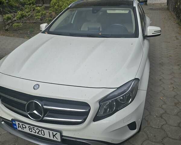 Белый Мерседес ГЛА-Класс, объемом двигателя 1.99 л и пробегом 80 тыс. км за 23000 $, фото 8 на Automoto.ua