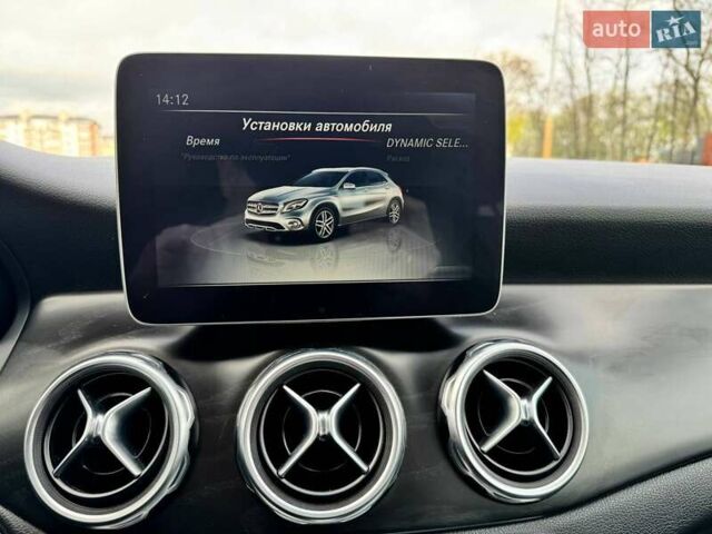 Белый Мерседес ГЛА-Класс, объемом двигателя 1.99 л и пробегом 36 тыс. км за 20000 $, фото 9 на Automoto.ua