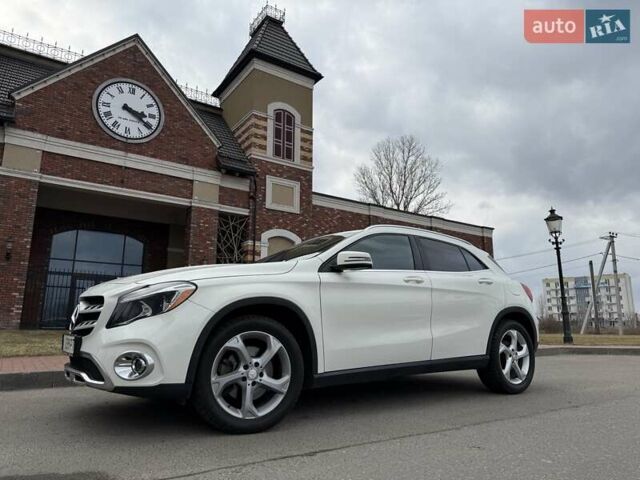 Белый Мерседес ГЛА-Класс, объемом двигателя 1.99 л и пробегом 87 тыс. км за 18500 $, фото 8 на Automoto.ua