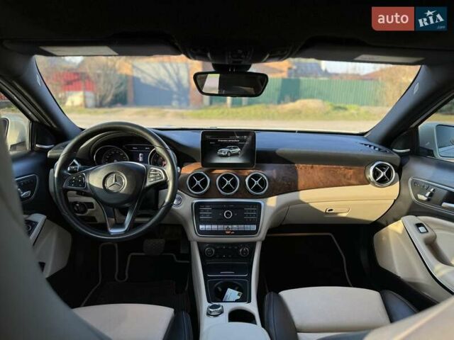 Белый Мерседес ГЛА-Класс, объемом двигателя 1.99 л и пробегом 153 тыс. км за 18500 $, фото 27 на Automoto.ua