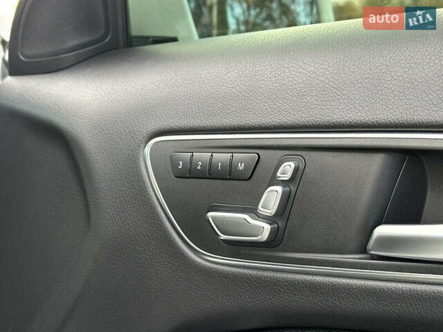 Мерседес ГЛА-Класс 2017 в Одессе на Automoto.ua Белый Мерседес ГЛА-Класс, объемом двигателя 1.99 л и пробегом 65 тыс. км за 20500 $, фото 55 на Automoto.ua