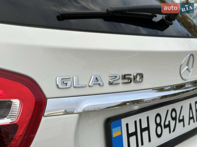 Мерседес ГЛА-Класс 2017 в Одессе на Automoto.ua Белый Мерседес ГЛА-Класс, объемом двигателя 1.99 л и пробегом 65 тыс. км за 20500 $, фото 31 на Automoto.ua