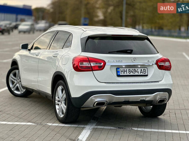Мерседес ГЛА-Класс 2017 в Одессе на Automoto.ua Белый Мерседес ГЛА-Класс, объемом двигателя 1.99 л и пробегом 65 тыс. км за 20500 $, фото 14 на Automoto.ua