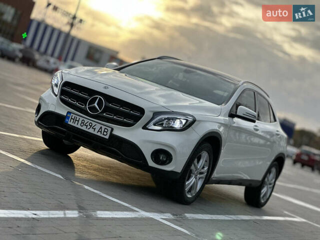 Мерседес ГЛА-Класс 2017 в Одессе на Automoto.ua Белый Мерседес ГЛА-Класс, объемом двигателя 1.99 л и пробегом 65 тыс. км за 20500 $, фото 22 на Automoto.ua