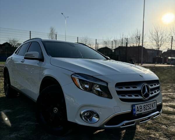 Белый Мерседес ГЛА-Класс, объемом двигателя 1.99 л и пробегом 153 тыс. км за 18500 $, фото 8 на Automoto.ua