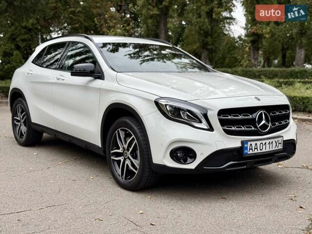 Білий Мерседес ГЛА-Клас, об'ємом двигуна 2 л та пробігом 47 тис. км за 27950 $, фото 2 на Automoto.ua