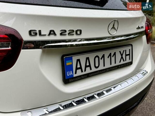 Білий Мерседес ГЛА-Клас, об'ємом двигуна 2 л та пробігом 47 тис. км за 27950 $, фото 40 на Automoto.ua
