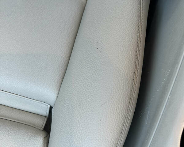 Белый Мерседес ГЛА-Класс, объемом двигателя 1.99 л и пробегом 89 тыс. км за 22500 $, фото 16 на Automoto.ua