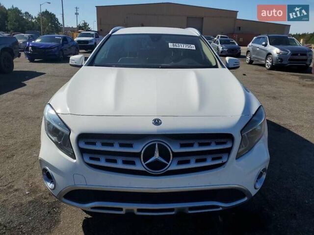 Білий Мерседес ГЛА-Клас, об'ємом двигуна 0 л та пробігом 107 тис. км за 4500 $, фото 4 на Automoto.ua
