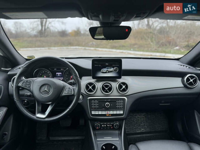 Белый Мерседес ГЛА-Класс, объемом двигателя 1.99 л и пробегом 25 тыс. км за 24000 $, фото 13 на Automoto.ua