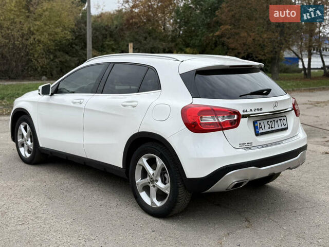 Белый Мерседес ГЛА-Класс, объемом двигателя 1.99 л и пробегом 104 тыс. км за 18900 $, фото 6 на Automoto.ua