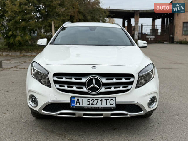 Белый Мерседес ГЛА-Класс, объемом двигателя 1.99 л и пробегом 104 тыс. км за 18900 $, фото 12 на Automoto.ua