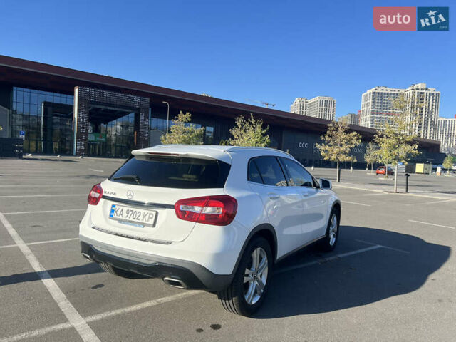 Белый Мерседес ГЛА-Класс, объемом двигателя 1.99 л и пробегом 89 тыс. км за 22500 $, фото 29 на Automoto.ua