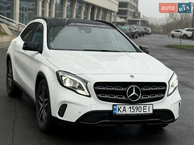 Белый Мерседес ГЛА-Класс, объемом двигателя 2.14 л и пробегом 49 тыс. км за 28600 $, фото 8 на Automoto.ua