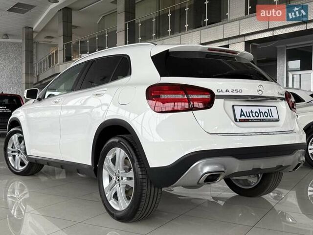 Мерседес ГЛА-Класс 2019 в Одессе на Automoto.ua Белый Мерседес ГЛА-Класс, объемом двигателя 2 л и пробегом 58 тыс. км за 24800 $, фото 4 на Automoto.ua