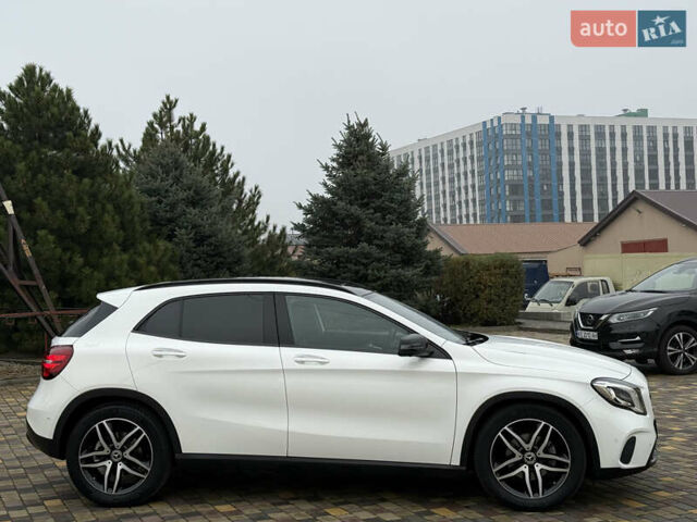 Белый Мерседес ГЛА-Класс, объемом двигателя 2.14 л и пробегом 49 тыс. км за 28900 $, фото 7 на Automoto.ua