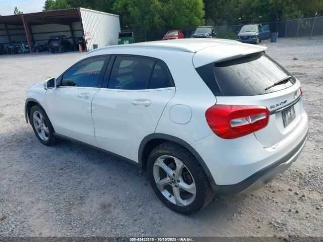 Білий Мерседес ГЛА-Клас, об'ємом двигуна 2 л та пробігом 106 тис. км за 6000 $, фото 2 на Automoto.ua