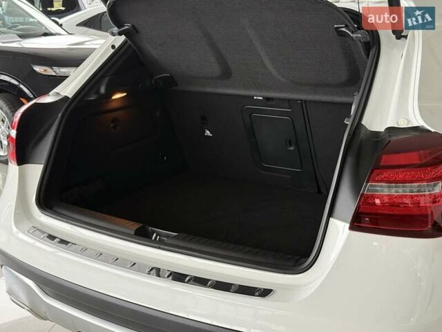 Мерседес ГЛА-Класс 2019 в Одессе на Automoto.ua Белый Мерседес ГЛА-Класс, объемом двигателя 2 л и пробегом 58 тыс. км за 24800 $, фото 31 на Automoto.ua