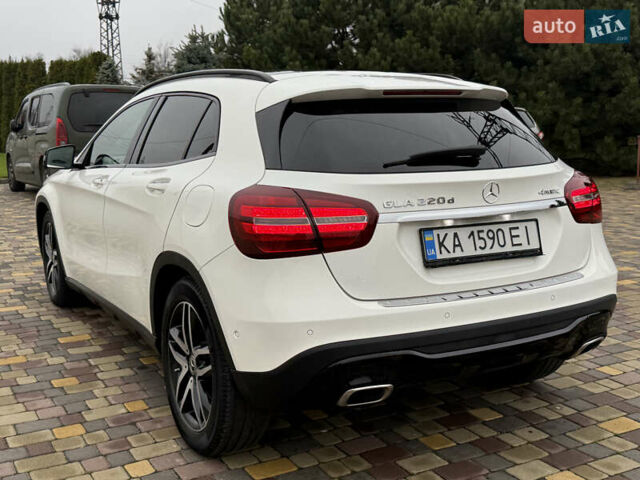 Белый Мерседес ГЛА-Класс, объемом двигателя 2.14 л и пробегом 49 тыс. км за 28900 $, фото 24 на Automoto.ua